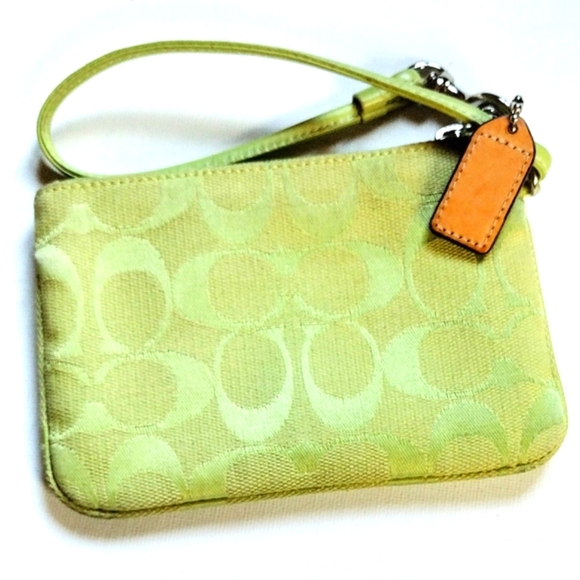 💚 Vintage Y2K Coach Park Lime Green Chartreuse Small Signature Wristlet Bag - Picture 7 of 8
